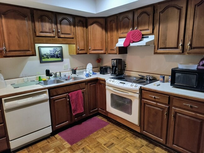 Photo - 945 Chinoe Rd