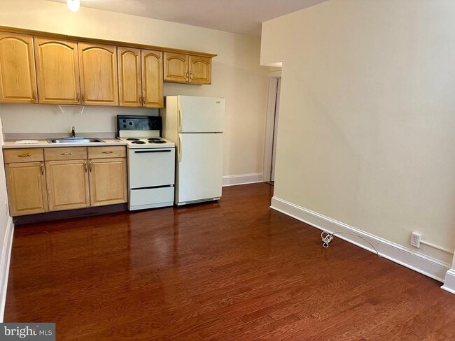 Photo - 414 West Ave Unit B