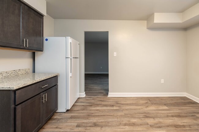 Cub Hill Apartments