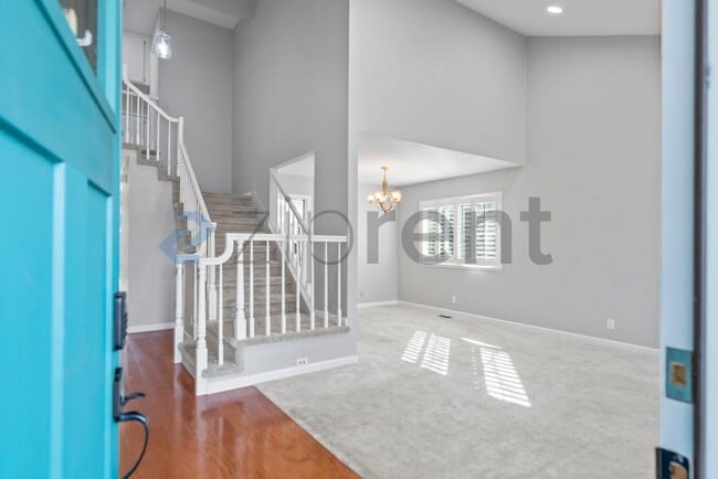 Photo - 1554 Gilbert Pl