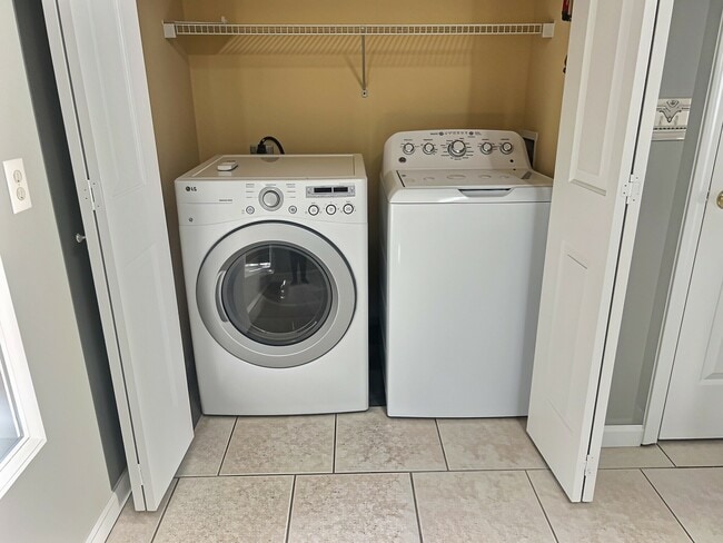 6500 Colonial Dr Unit 7