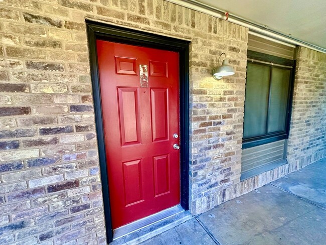 2-Bedroom 2-Bathroom Condo Close to Baylor... - 2-Bedroom 2-Bathroom Condo Close to Baylor...