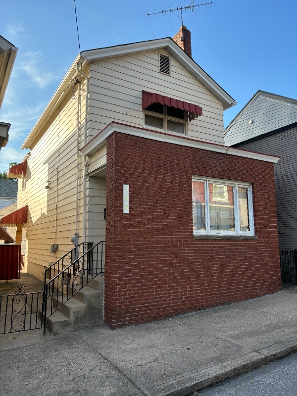 Building Photo - 166 Southern Ave Rental