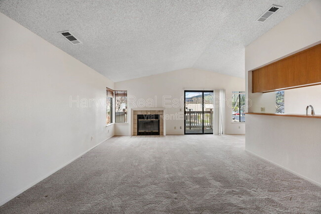 Photo - 38860 Cherry Glen Common Unit 1