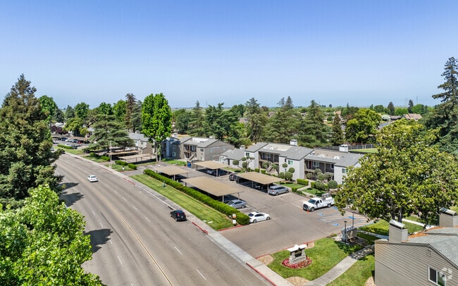 Aerial - Laguna Park