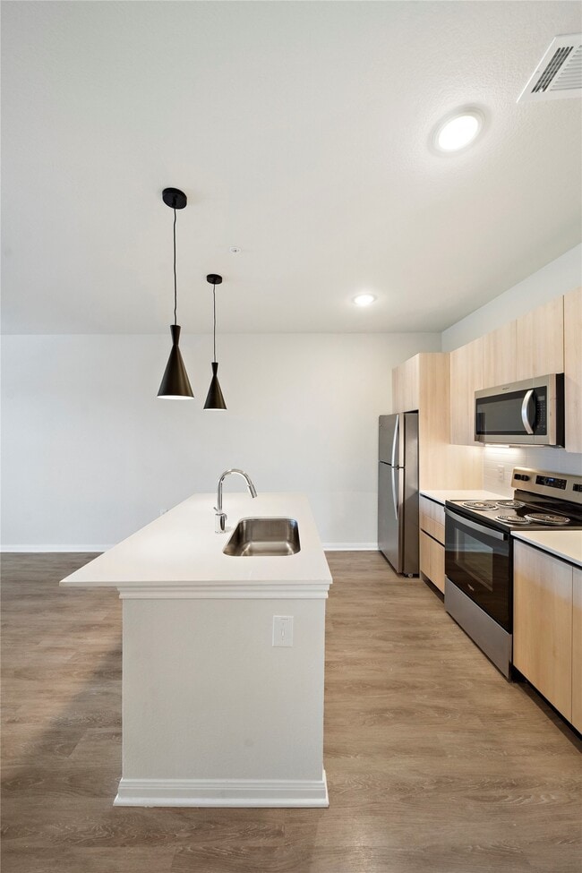 Building Photo - 17000 Bissonnet St Unit A0.331