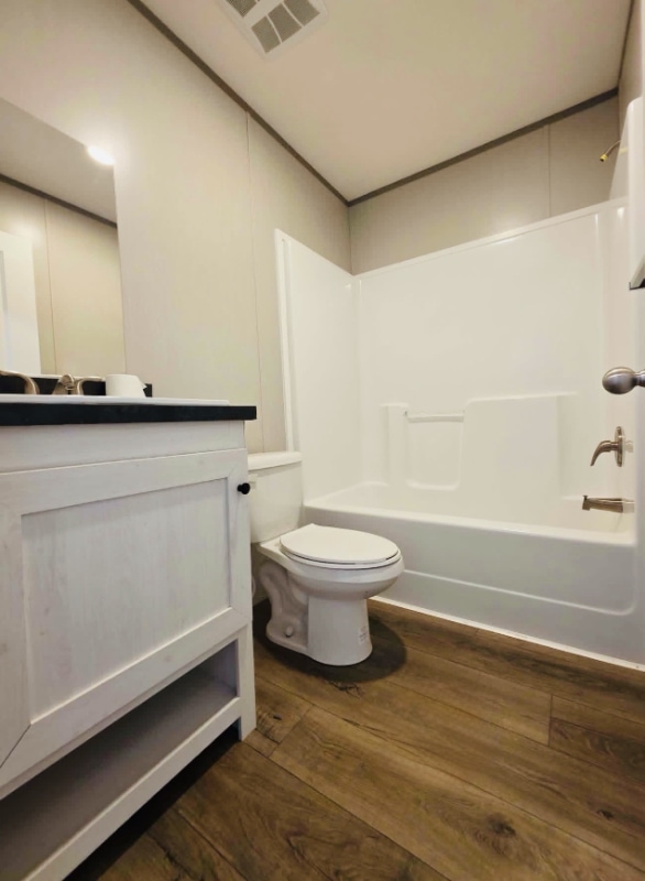 Photo - 315 Owens St