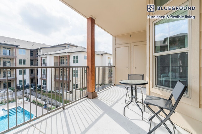 Photo - 1501 W Howard Ln Unit FL5-ID361