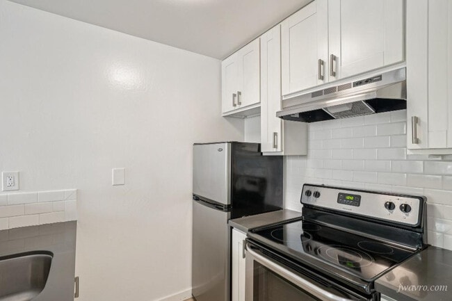 Building Photo - 2920 Polk St Unit 2K