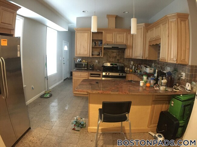 Photo - 45 Allston St Unidad 1