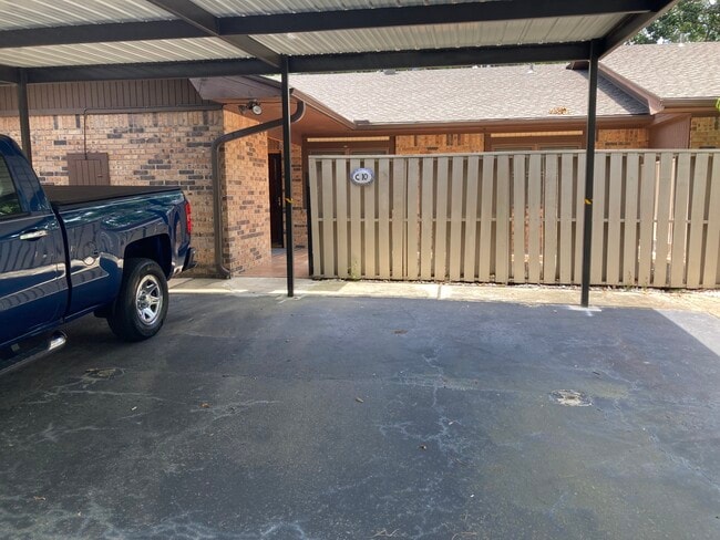 Photo - 109 Indian Hills St Condo Unit C10