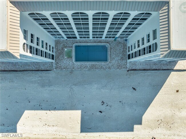 Photo - 25900 Hickory Blvd Unidad 803