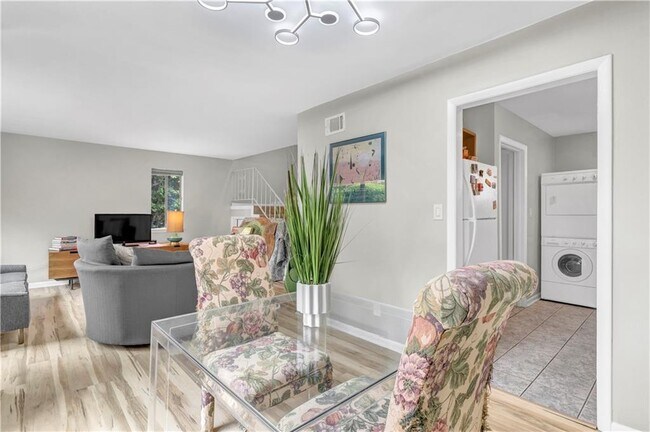 Photo - 2262 Pernoshal Ct