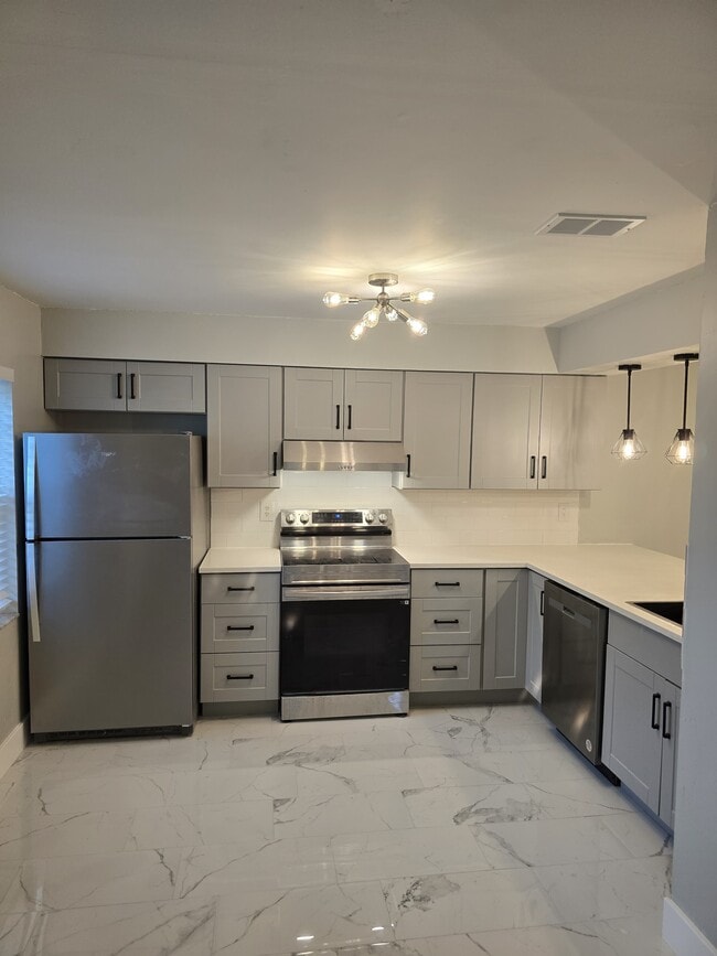 Photo - 4988 Steel Dust Ln Unit 4988