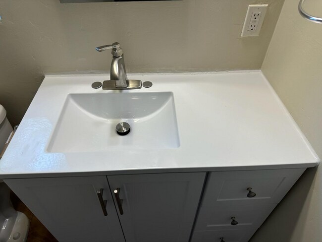 Photo - 929 Sheridan St Unit D