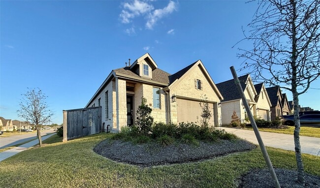 Photo - 1354 Lakeside Crk Rd