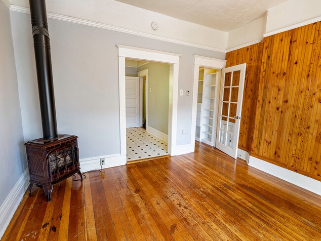 Photo - Corbett Building