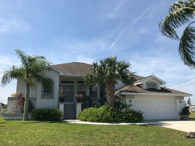 Building Photo - 3464 Amberjack Dr Rental