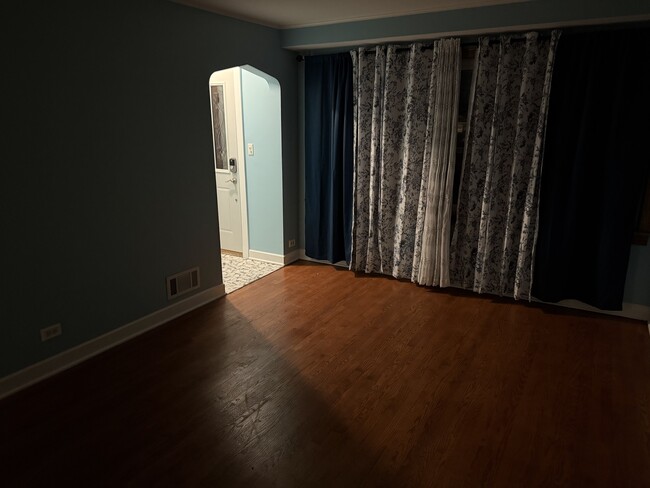 Photo - 5552 S Kolmar Ave