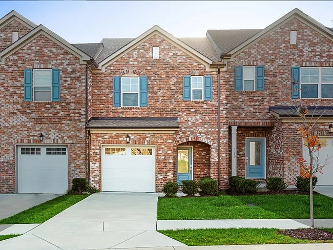 Building Photo - 3044 Duvall Dr