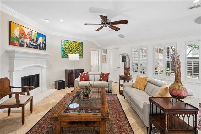 Photo - 914 Carlsbad Dr