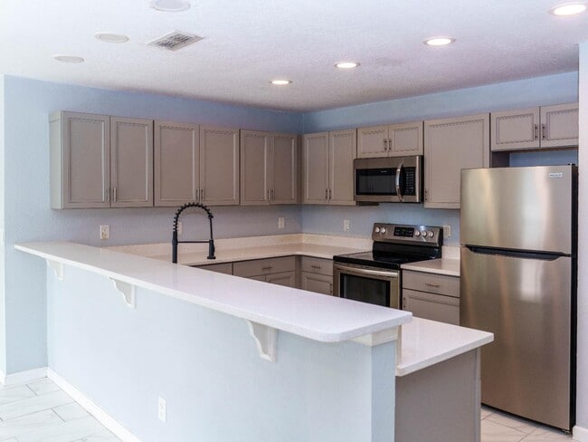 Photo - 133 W Park Ave