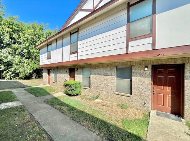 Building Photo - 3051 Olympia Dr Rental