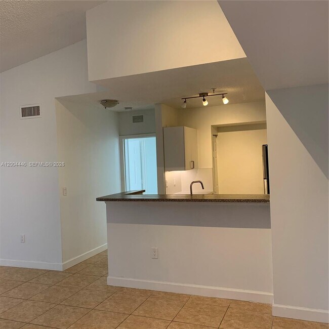 Building Photo - 2200 E Preserve Way Unit 301