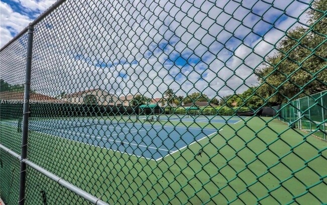 Photo - 5350 SW 33rd Ave