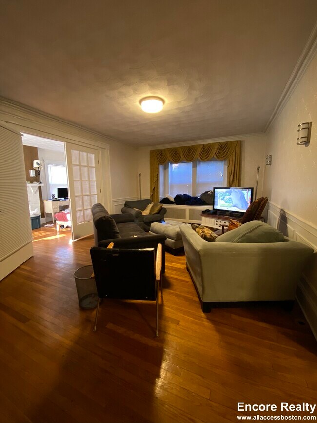 Photo - 200 Commonwealth Ave Unidad 1