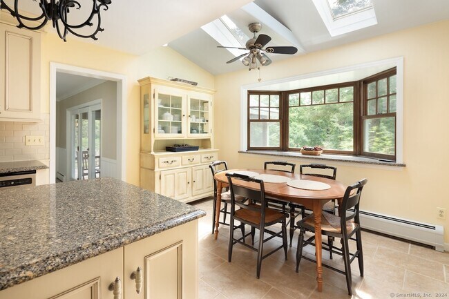 Photo - 32 Burton Rd