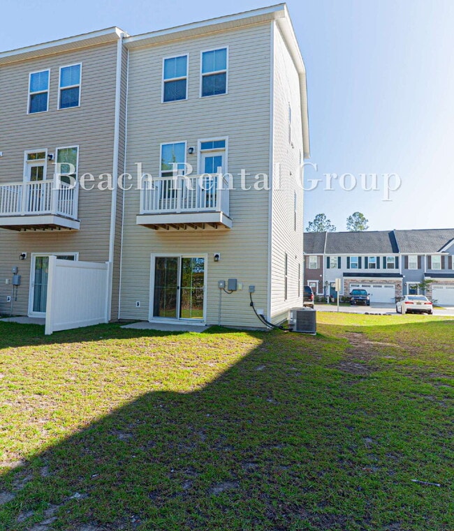 Photo - End Unit Townhouse in Myrtle Beach Unit F