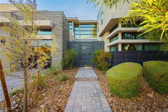 Photo - 94 Glade Hollow Dr