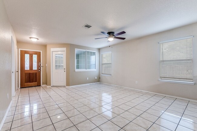 Photo - BEAUTIFUL 4-BEDROOM HOME NEAR UTSA