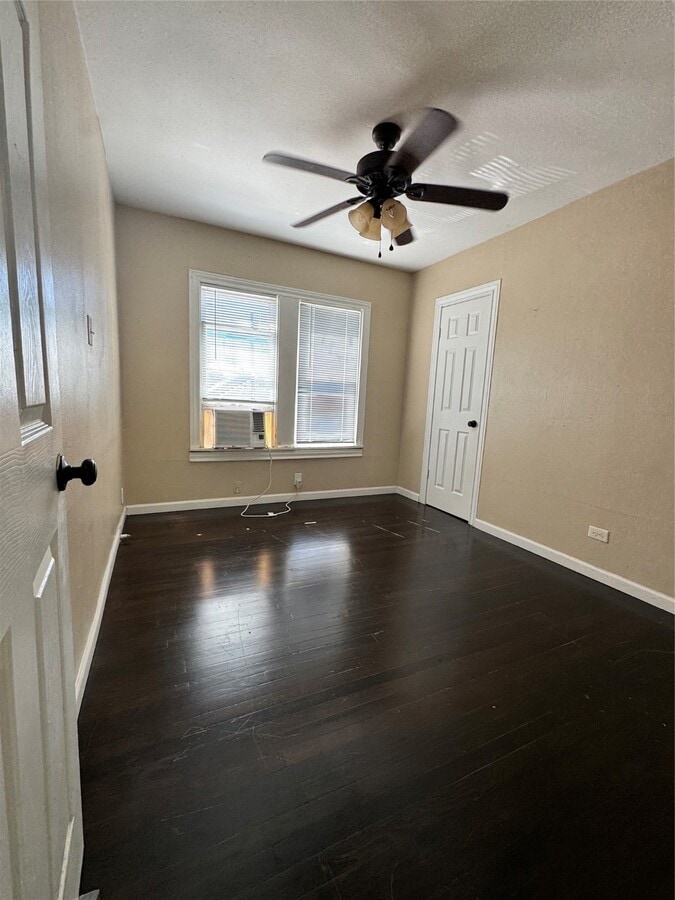 Photo - 4607 Canal St