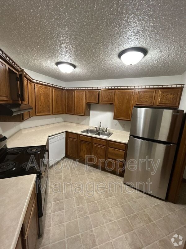 Building Photo - 205 E Arbor Ave Rental