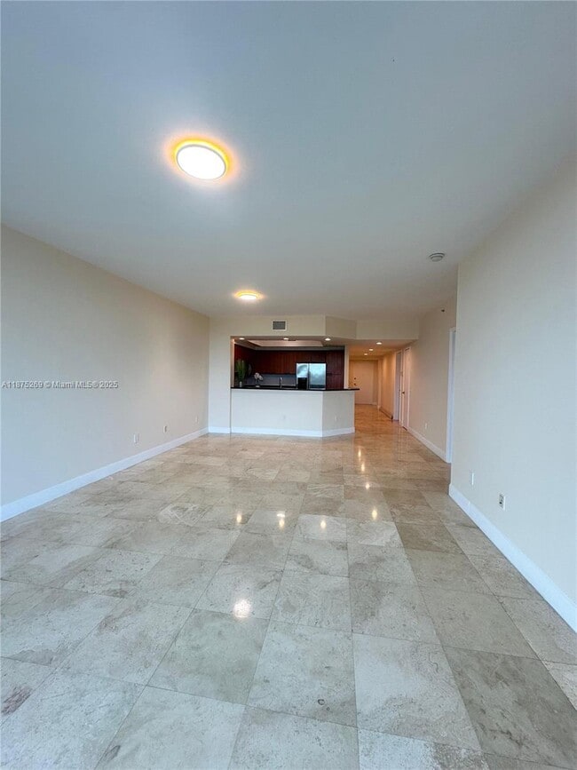 Photo - 15051 Royal Oaks Ln Unidad UN603