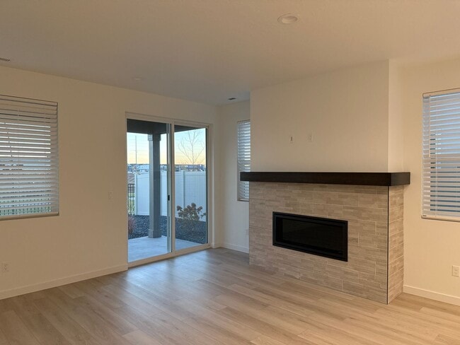 Photo - Modern Townhouse for Rent in Desirable Star - 3 Bedroom and 2.5 Bathroom