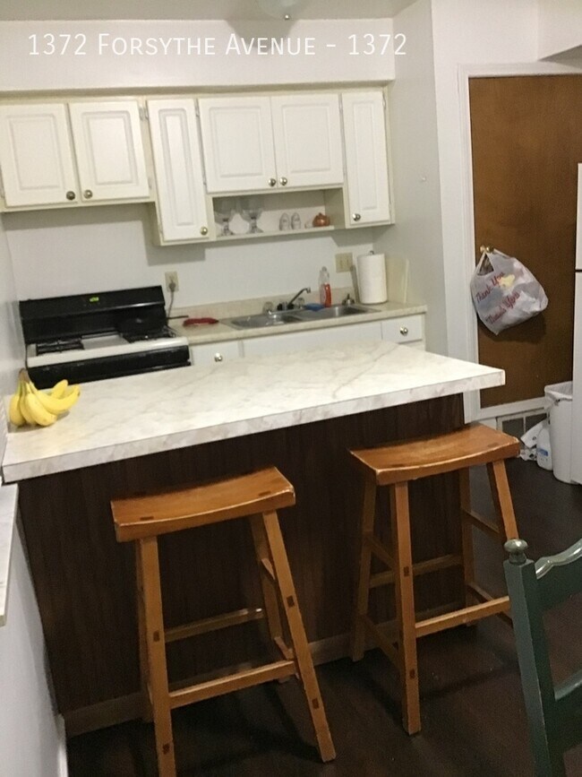 Photo - 1372 Forsythe Ave Unidad 1372