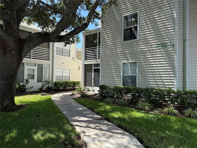 Building Photo - 3900 Southpointe Dr Unit 120