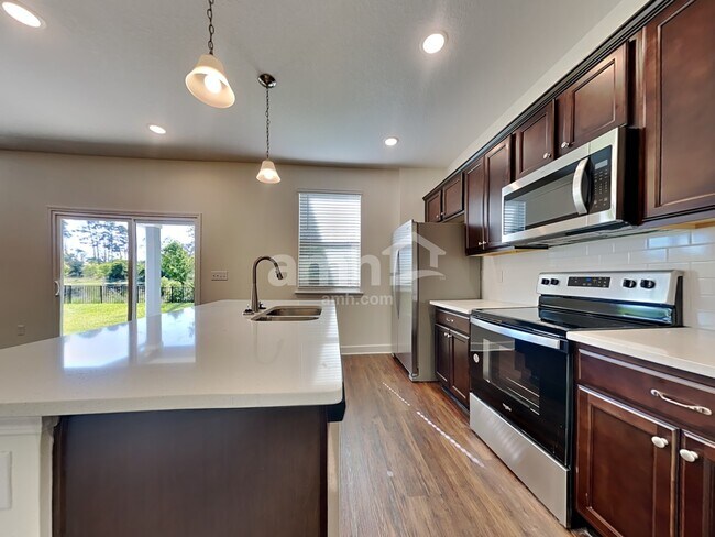 Photo - 12330 Paperbark Pl