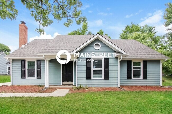 Building Photo - 3 Bedroom Pet-Friendly Home in CHARLOTTE, NC with Main Street Renewal