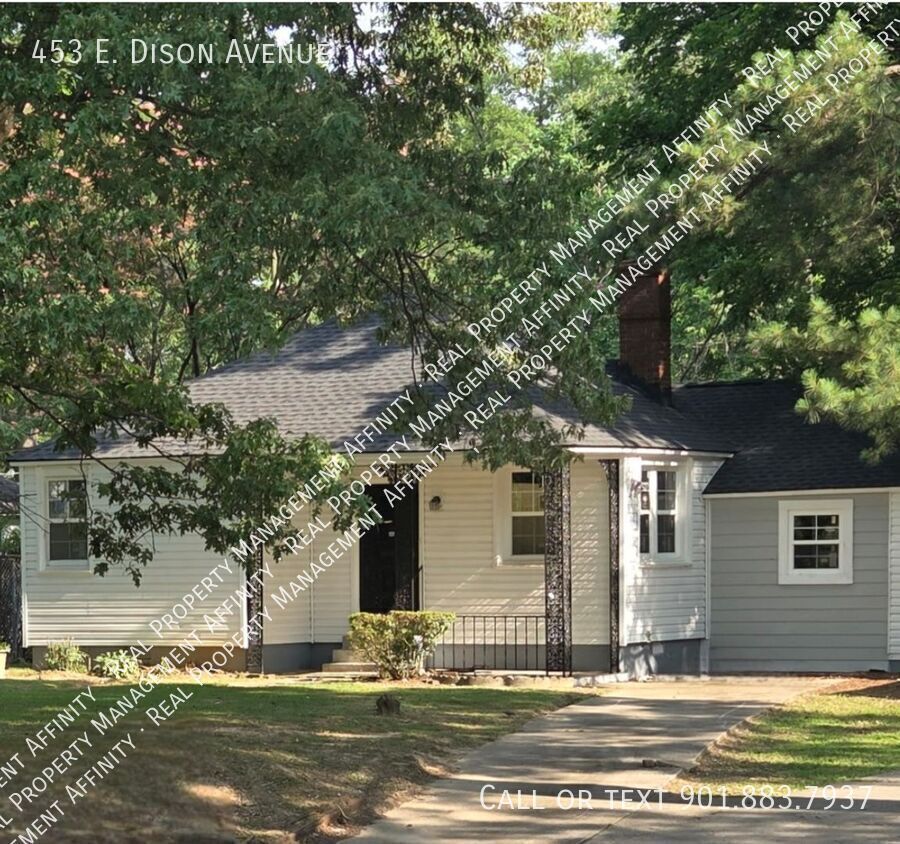 Photo - 453 E Dison Ave