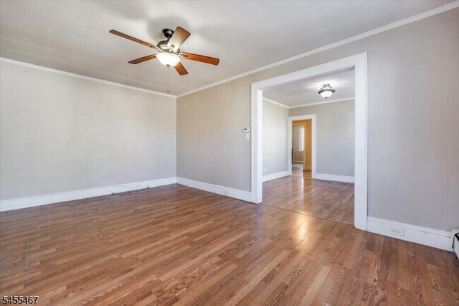 Photo - 104 Walnut St Unit 1