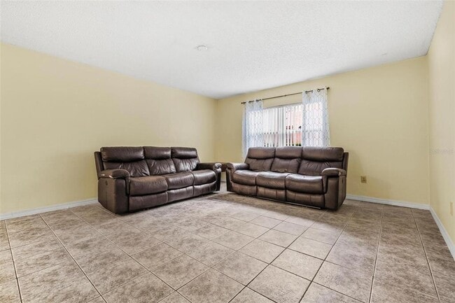 Photo - 265 SW Lincoln Cir N Unit 2102