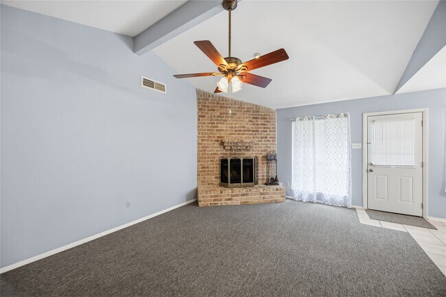 Photo - 2907 W Greens Rd