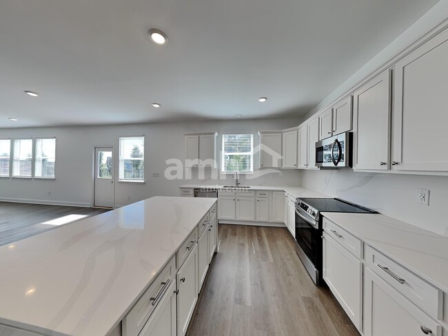 Photo - 44 Pointe Dr