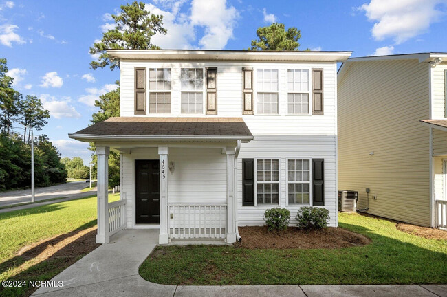 Photo - 4645 Crawdad Ct Townhome