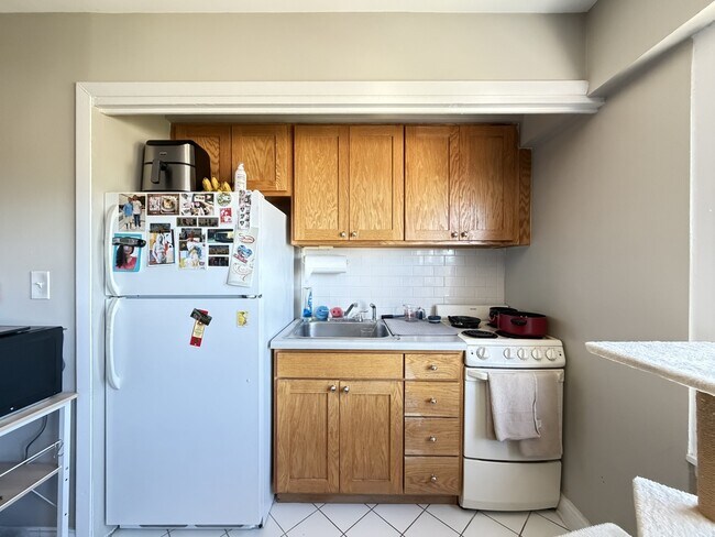 Photo - 2012 N Orleans St Unidad F6