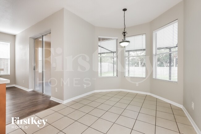 8636 Sandy Plains Dr